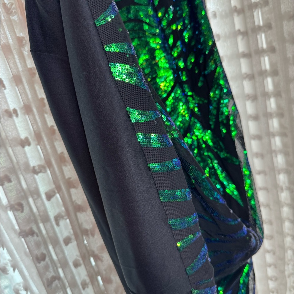 Vibrant Sequin One-Shoulder Dress - Picture 8 of 12